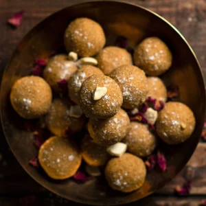 Dryfruit Laddu / உலர்பழ லட்டு